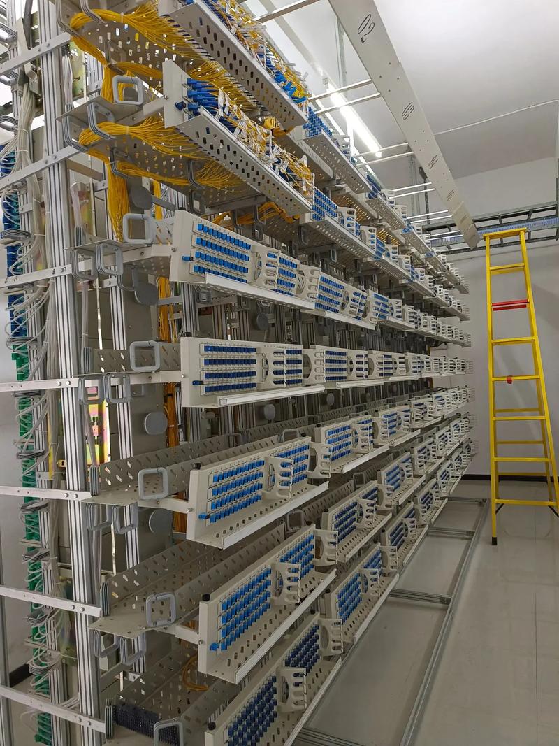 上热门话题 #智能化弱电工程 #机房 #弱电工