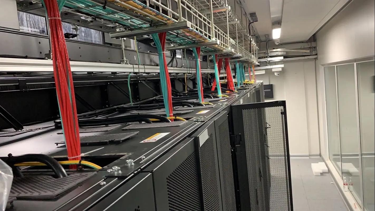 承接弱电工程,综合网络布线服务 业务范围: 1, 各种办公