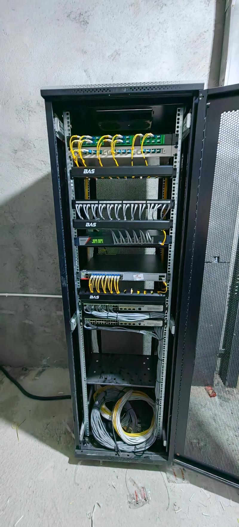 智能化弱电工程调试阶段要点解析与现场实践